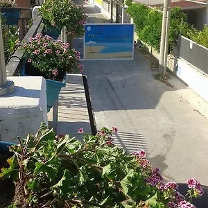 Solarium Couette-café Lido di Noto