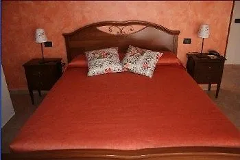 La Cascina Di Alice Bed & Breakfast Castiglione Delle Stiviere Italy